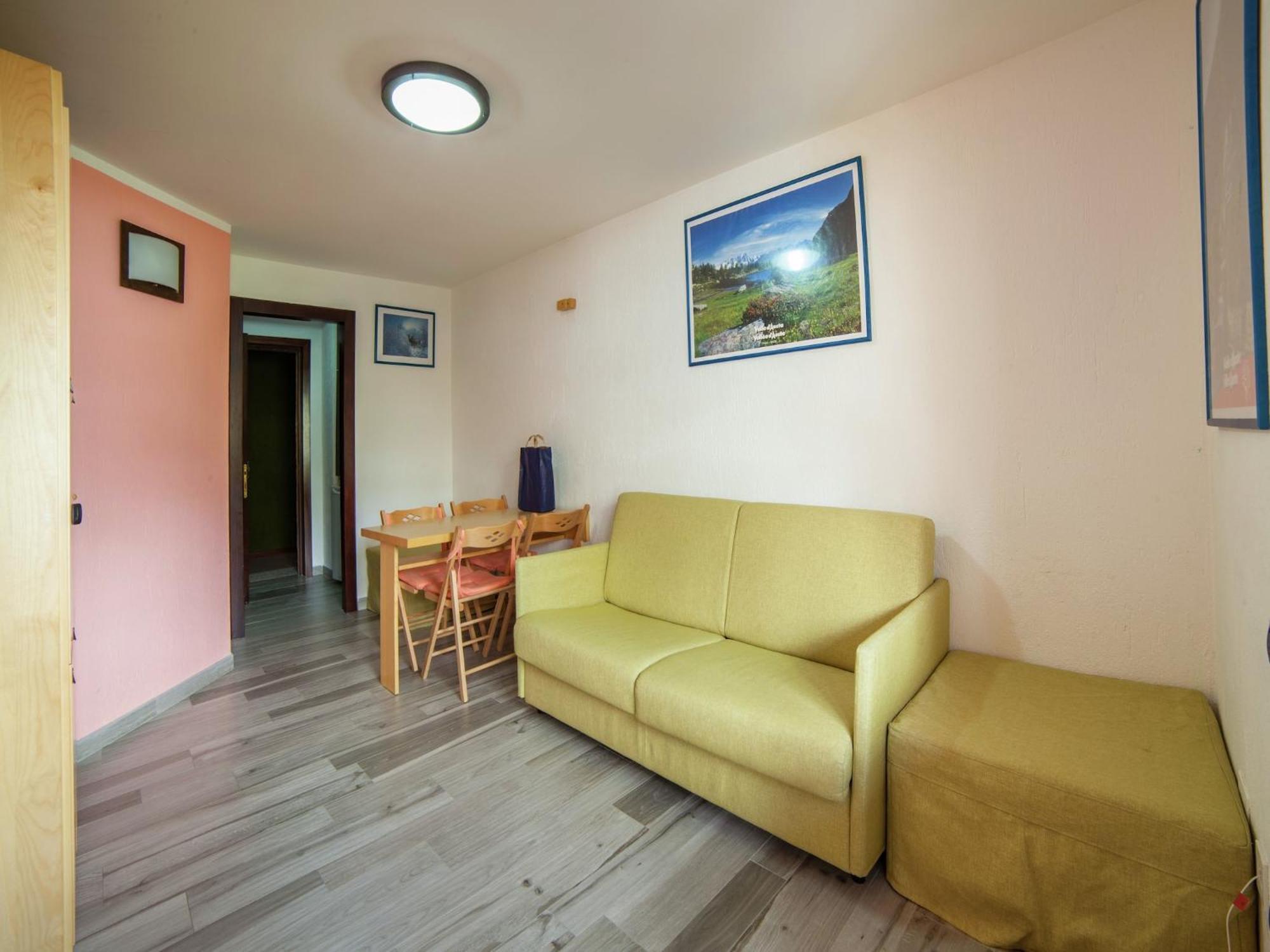 Contemporary Apartment In Breuil Cervinia Near Ski Area Eksteriør bilde