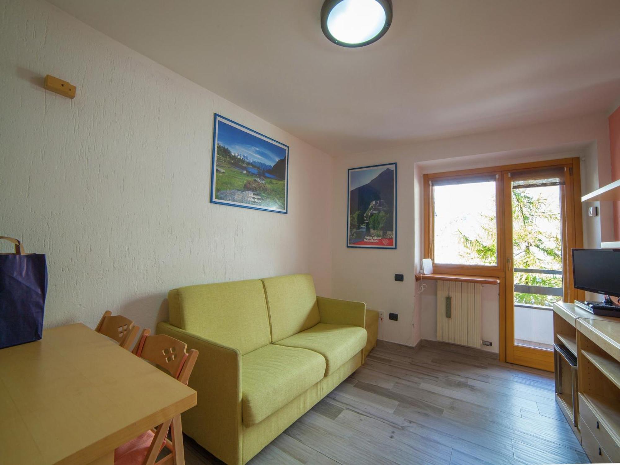 Contemporary Apartment In Breuil Cervinia Near Ski Area Eksteriør bilde