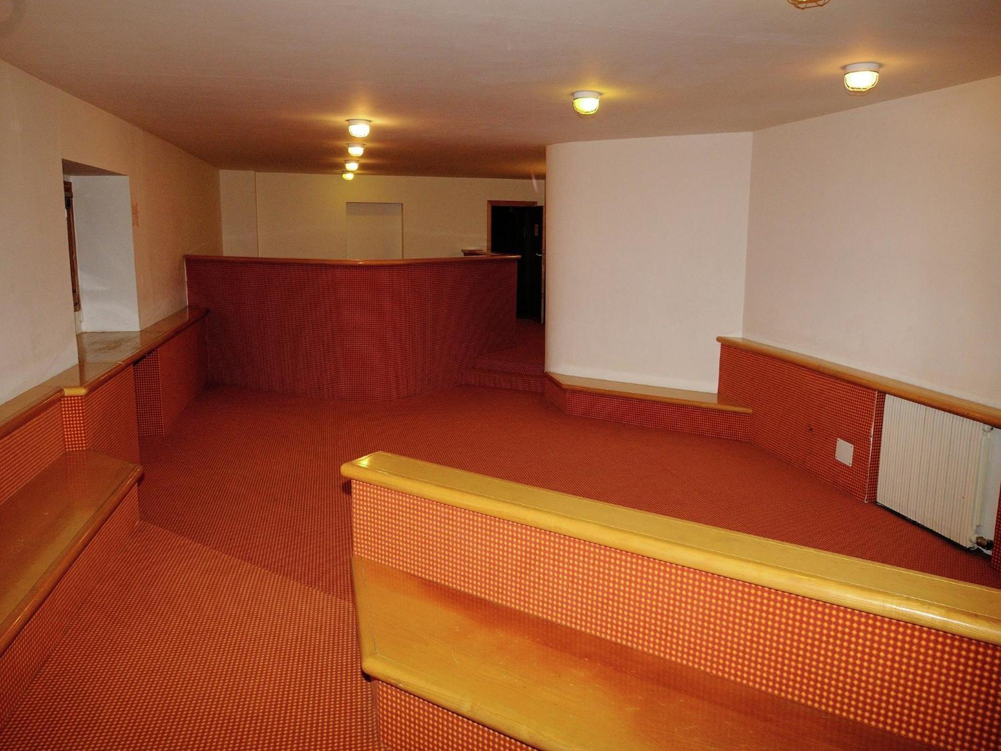 Contemporary Apartment In Breuil Cervinia Near Ski Area Eksteriør bilde